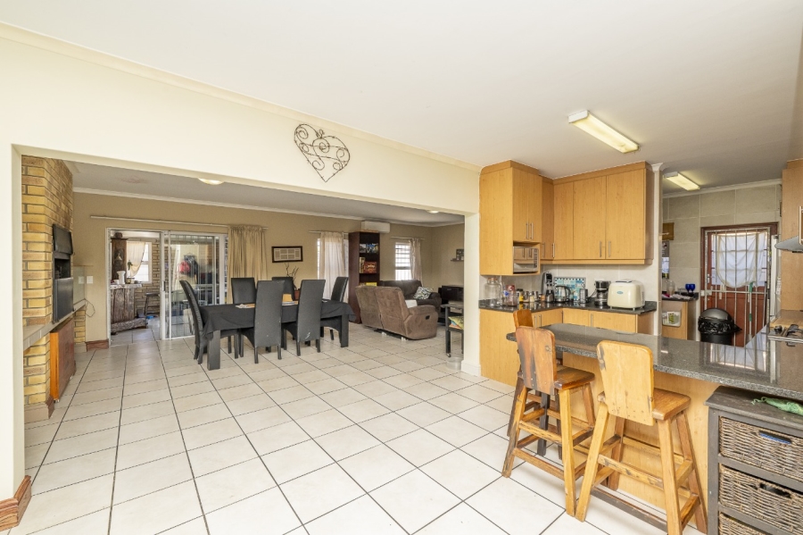 3 Bedroom Property for Sale in Sonkring Western Cape